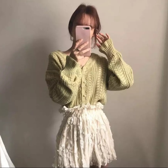 NEW Button down sweater ruffle sleeves M/L green - Picture 8 of 10